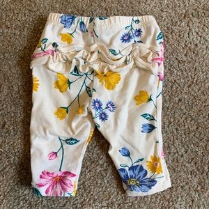 Old Navy Ruffle Leggings